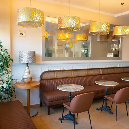 Simsek Ξενοδοχείο 3*